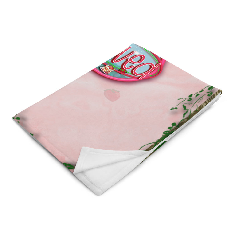 Cozy Corner™ Shortcake Edition™ Throw Blanket